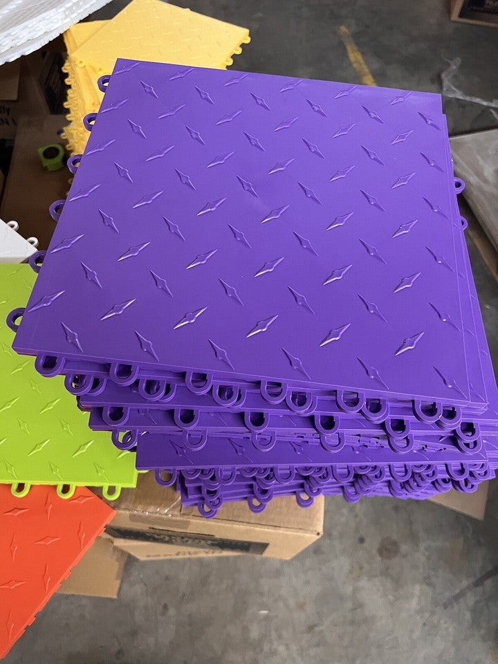 GREEN - 50 interlocking garage floor tiles Diamond Plate Clearance Basement Deck