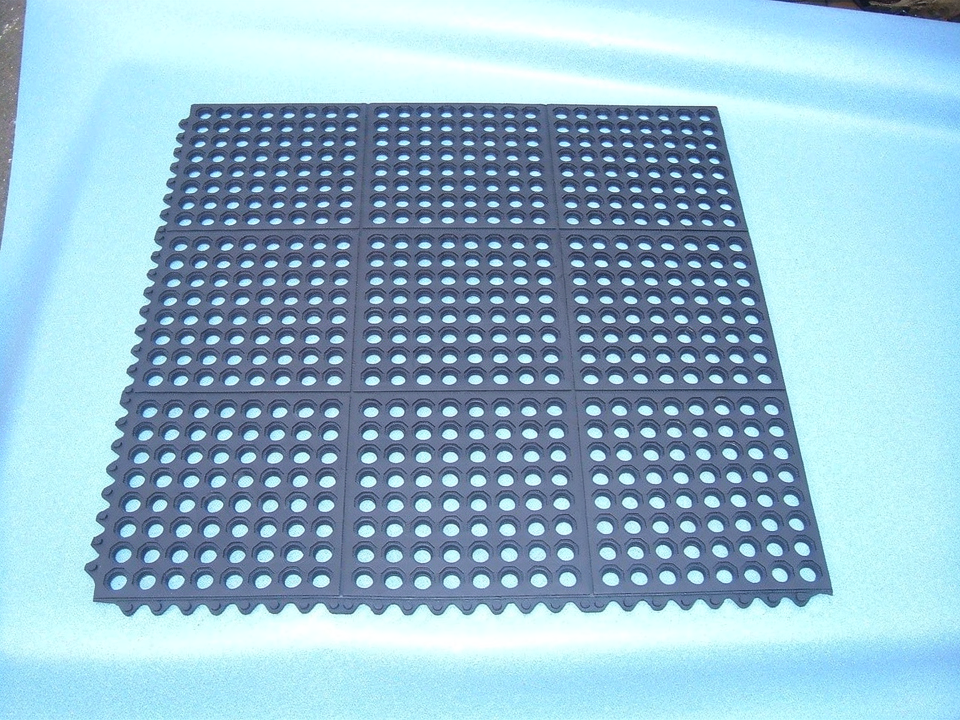 14mm Grass Rubber Mat Interlocking Gateway Golf Course Playground Safety Mats