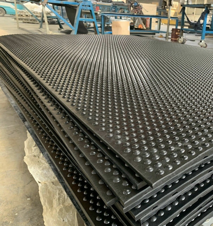 Rubber stable horse mat, 12mm Thickness (6ft x 4ft) Heavy Duty bubble top 25kg